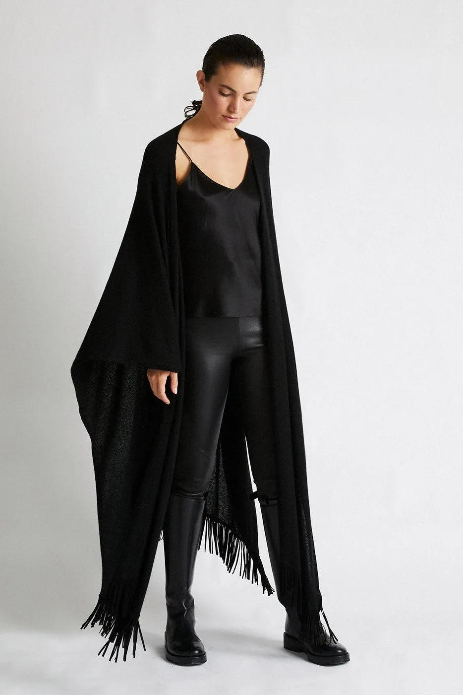   Beryll Lola Cashmere Leather Fringe Wrap | Black