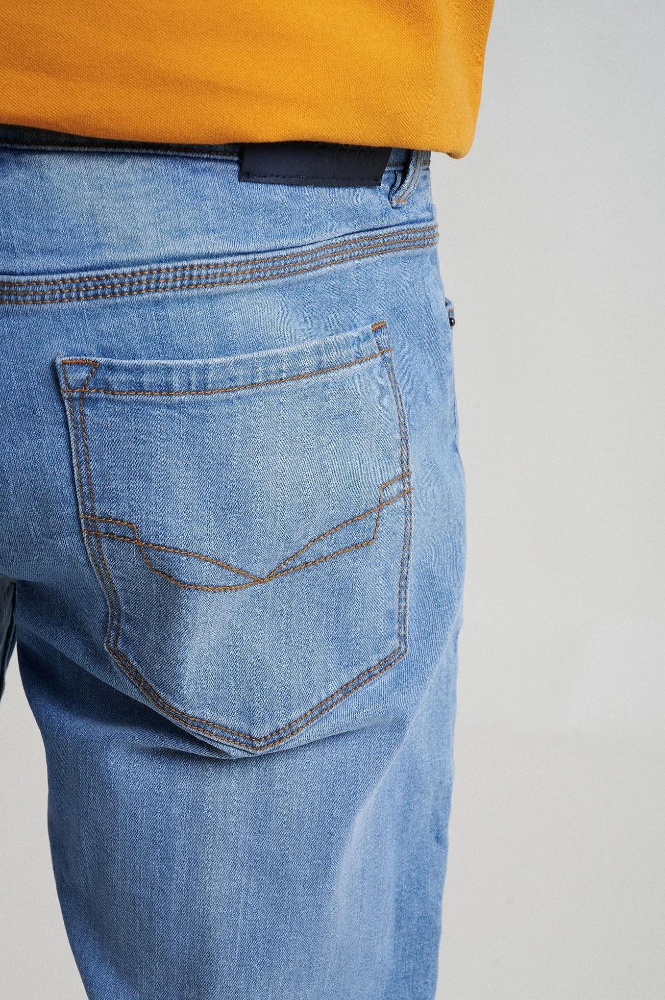 Slim fit comfort jeans