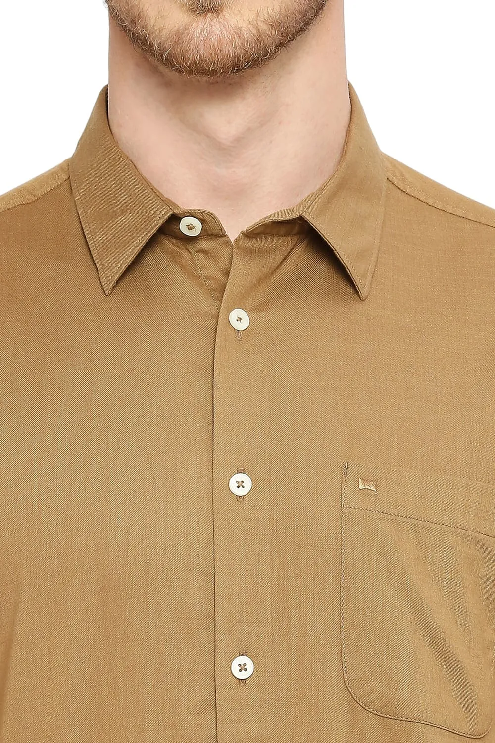 Slim Fit Cotton Slub Twill Halfsleeves Shirt