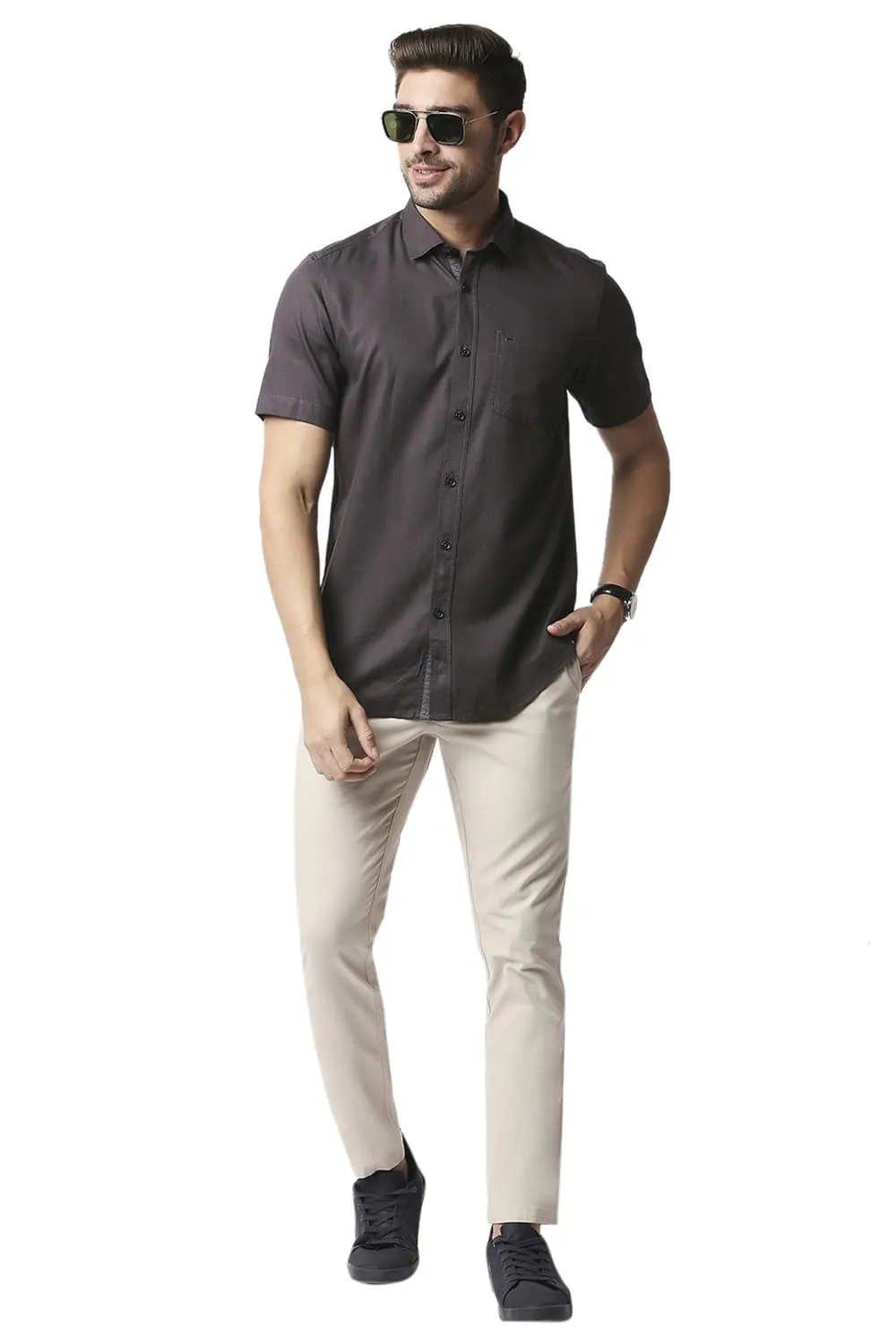 Slim Fit Herringbone Halfsleeves Shirt