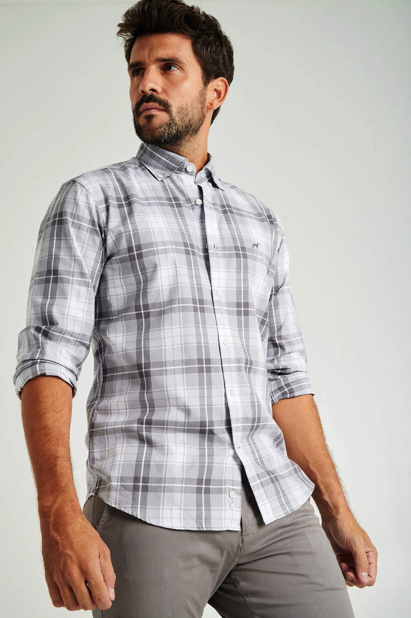 Slim fit twill shirt