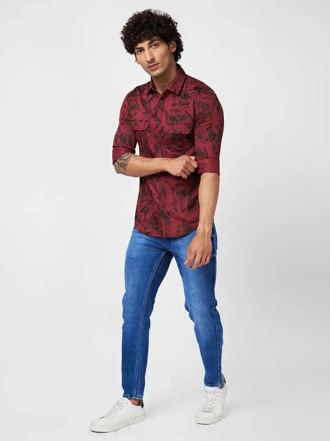 Spykar Men Brick Red Cotton Regular Slim Fit Full Sleeve Casual Floral Print Shirt